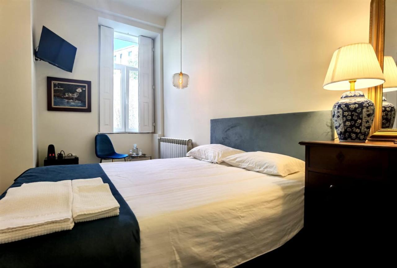 Habitación Doble Pequeña